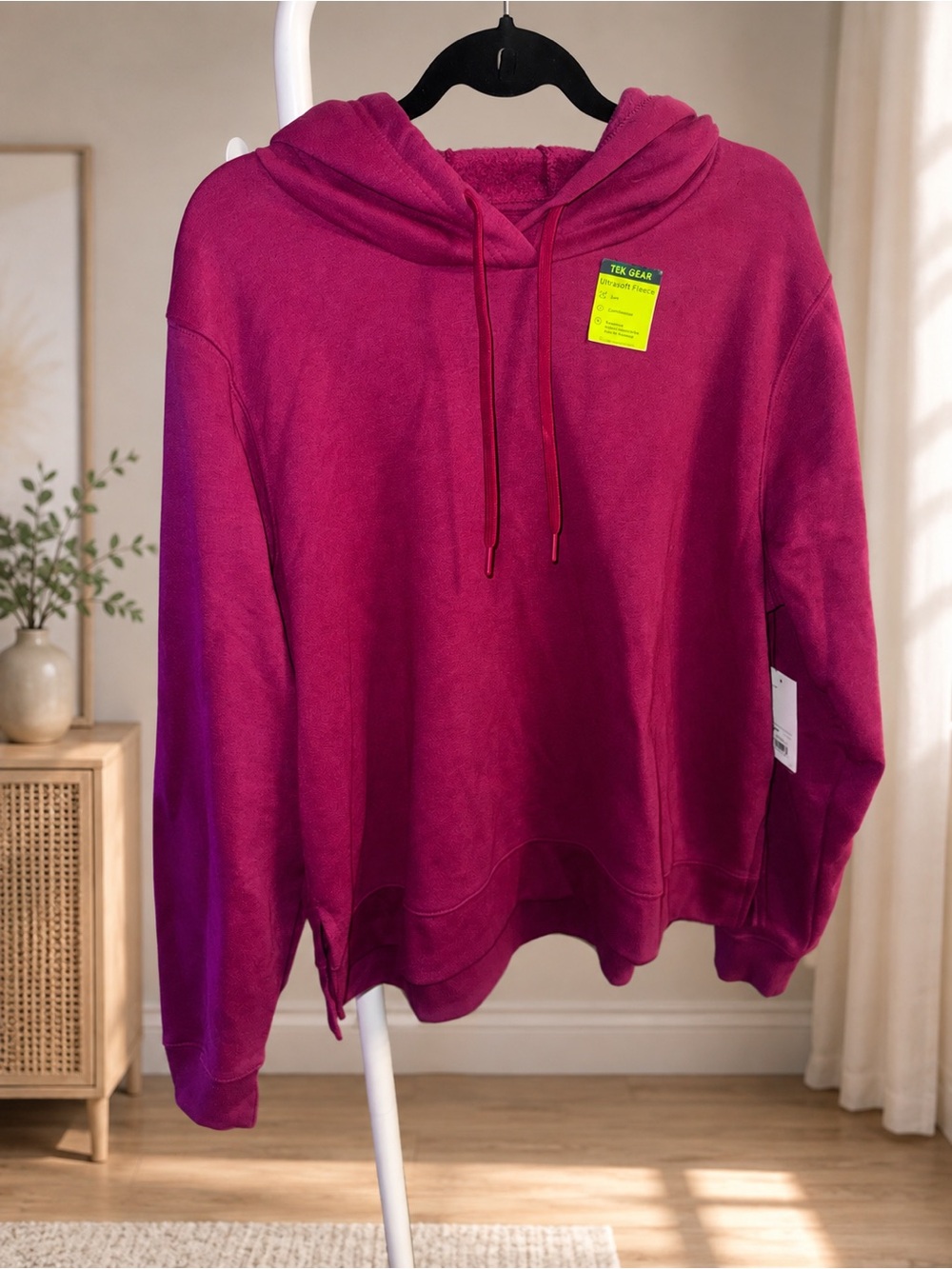 NWT Tek gear Women's Hooded Pullover Sweater - Magenta
